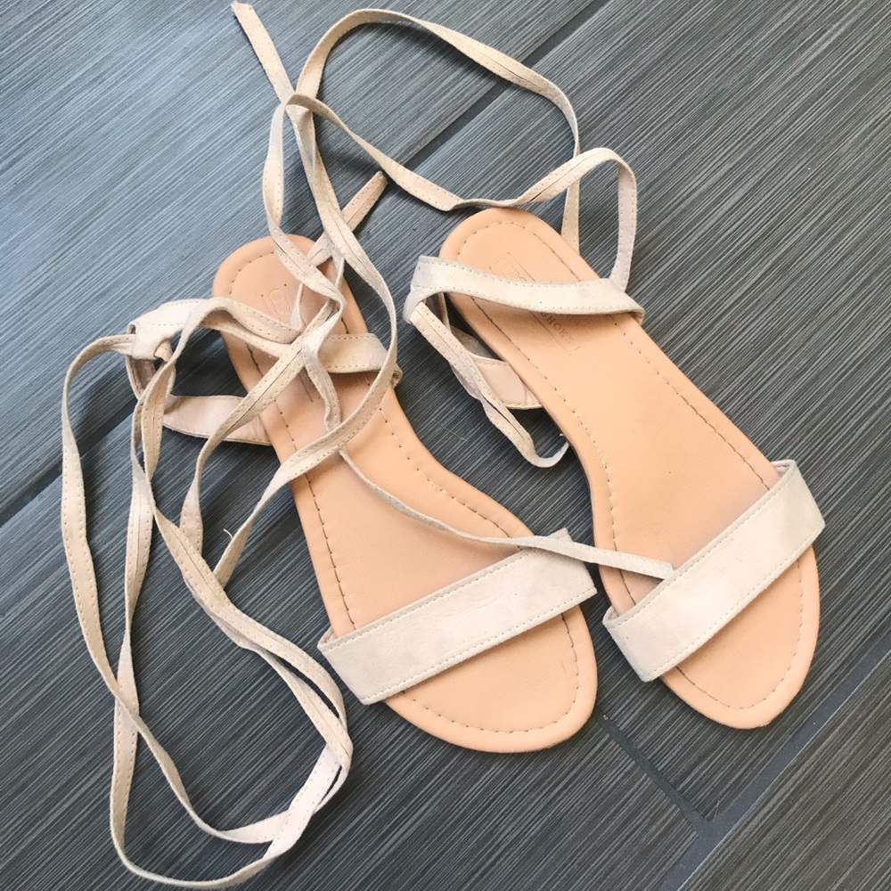 WORN ONCE SANDALS